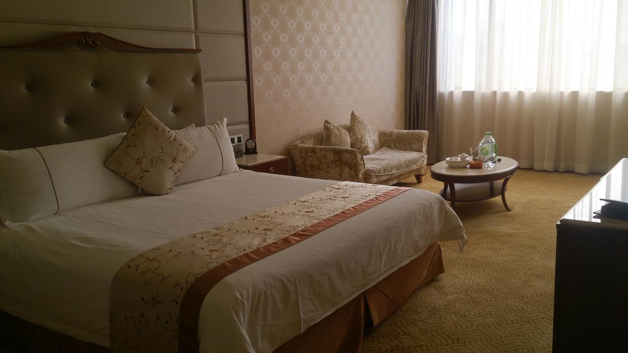 Shantou Oujue Hotel Exterior foto