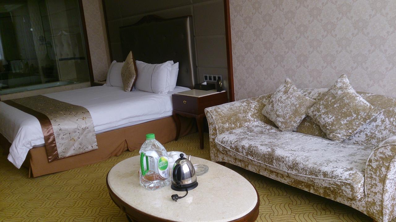 Shantou Oujue Hotel Exterior foto